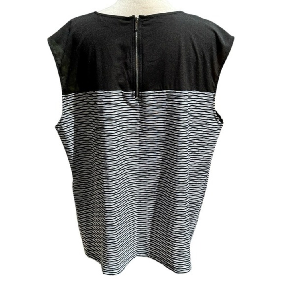 Calvin Klein. Cap sleeve  tunic top. 2XL. Black/White/Grey stripes. - Picture 4 of 9